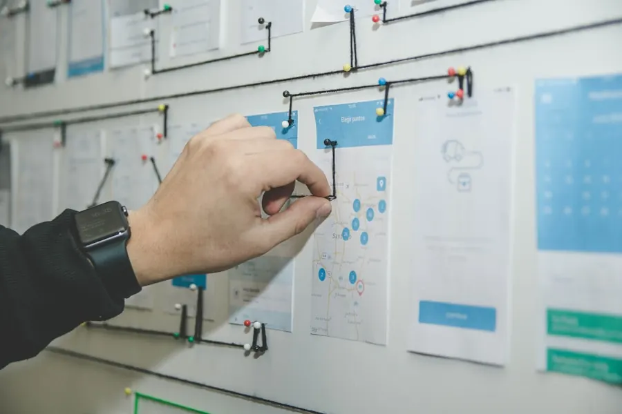 Equipo de ingeniería Hypernova en sesión de arquitectura